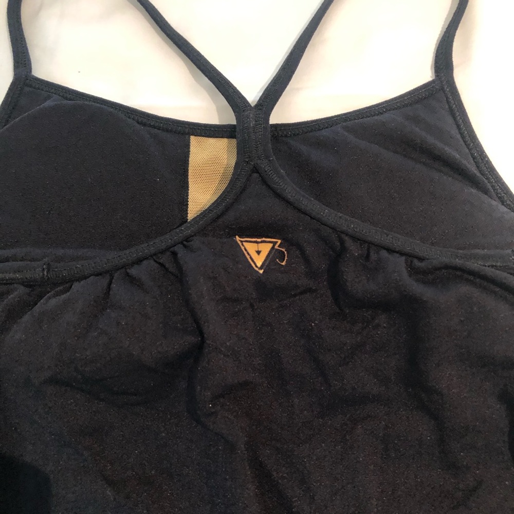 Black workout tank with built in bra - Picture 5 of 5